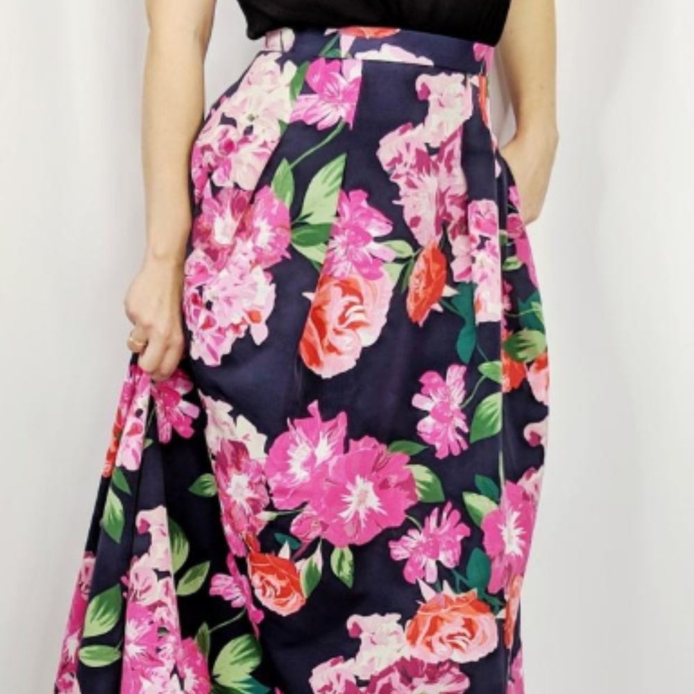 Eliza J High Low skirt -beautiful for the holidays